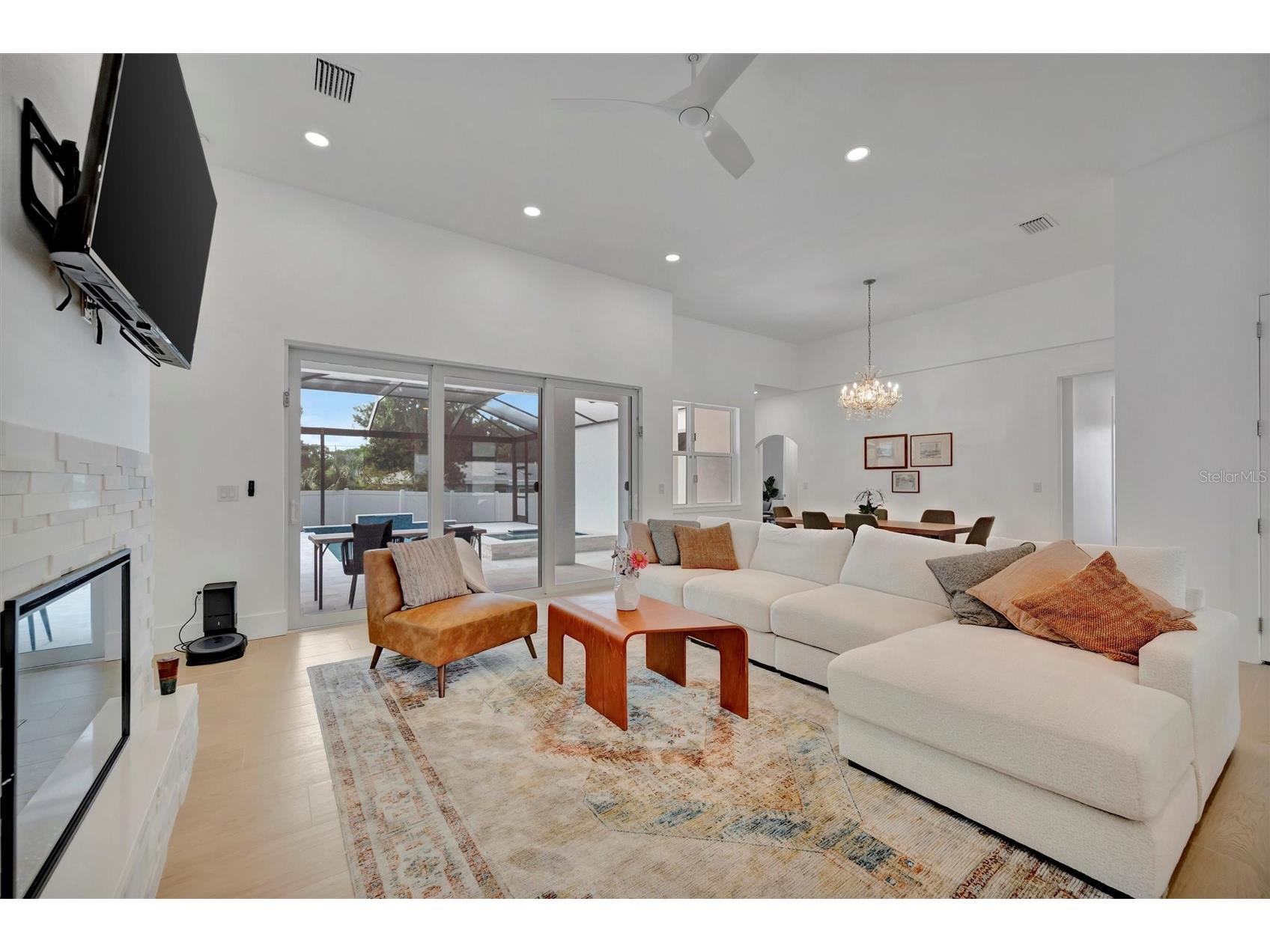 916 Highland Street Sarasota FL 34234 O6375499 image11