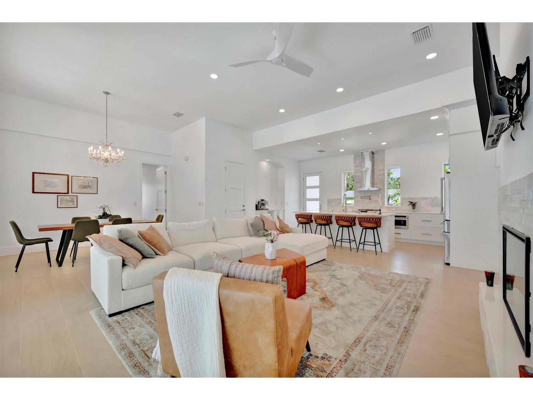 916 Highland Street Sarasota FL 34234 O6375499 image7