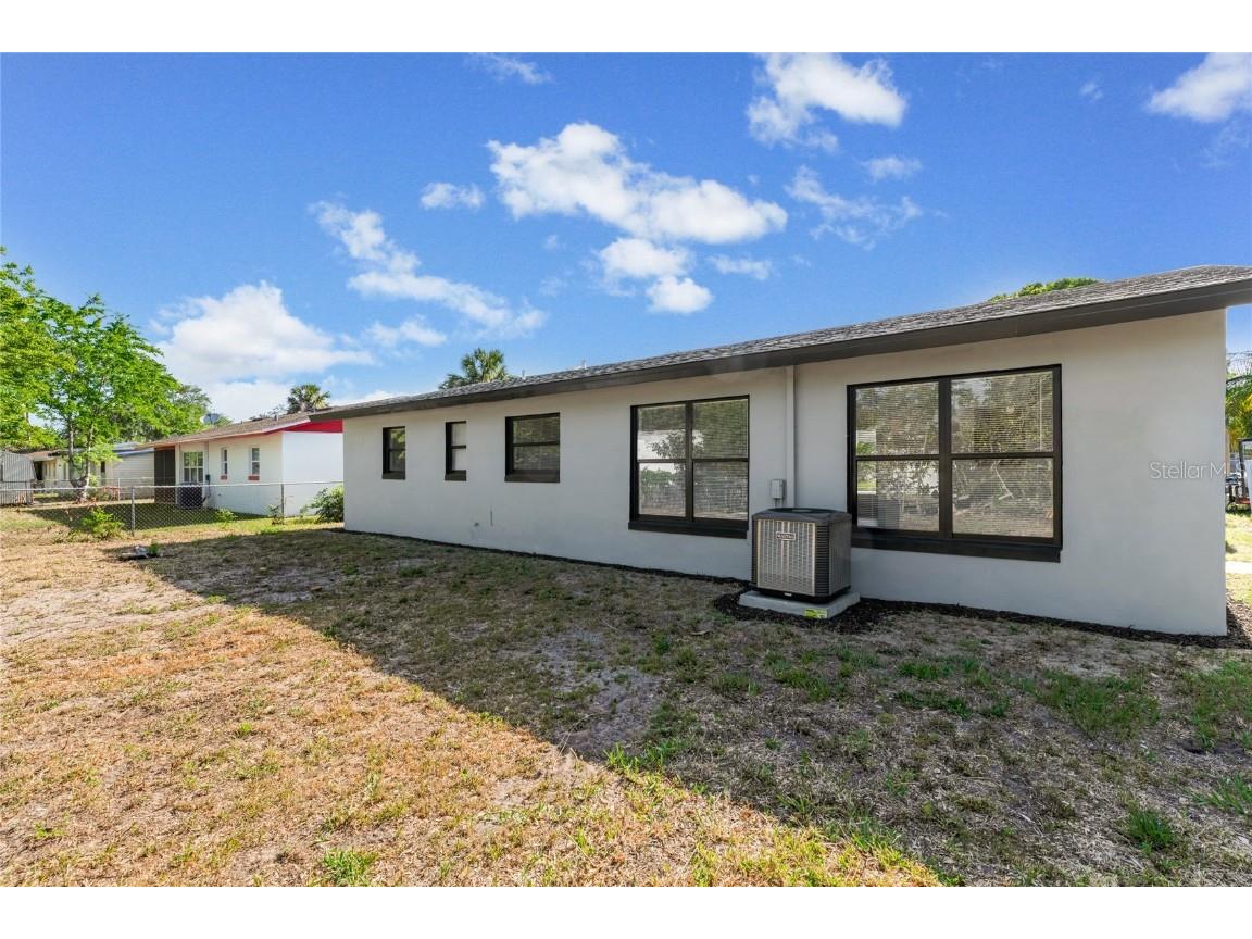 916 Kathy Street Daytona Beach FL 32114 V4943317 image16