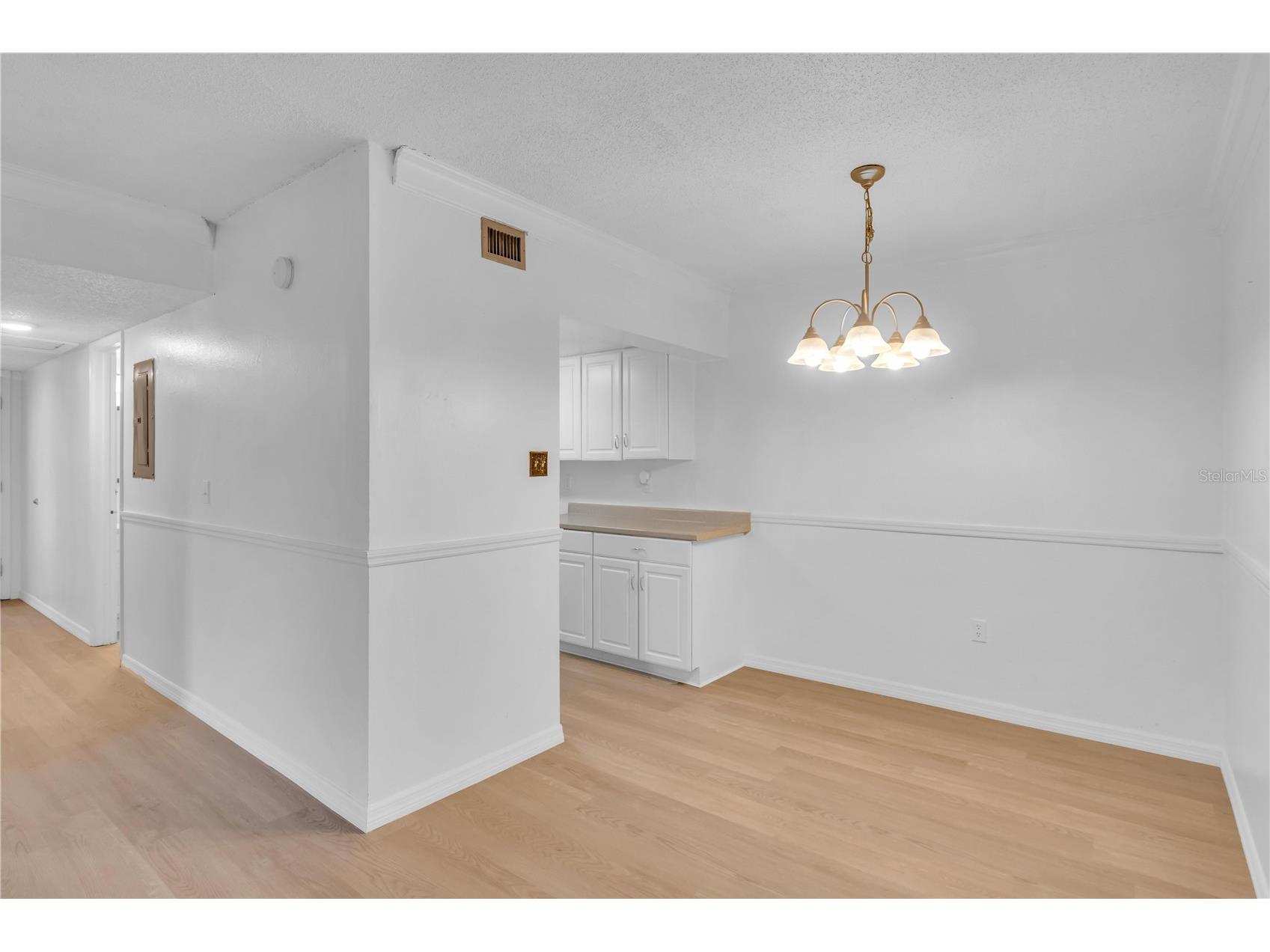 916 Lake Destiny Road #E Altamonte Springs FL 32714 - LAKE DESTINY O6401142 image2