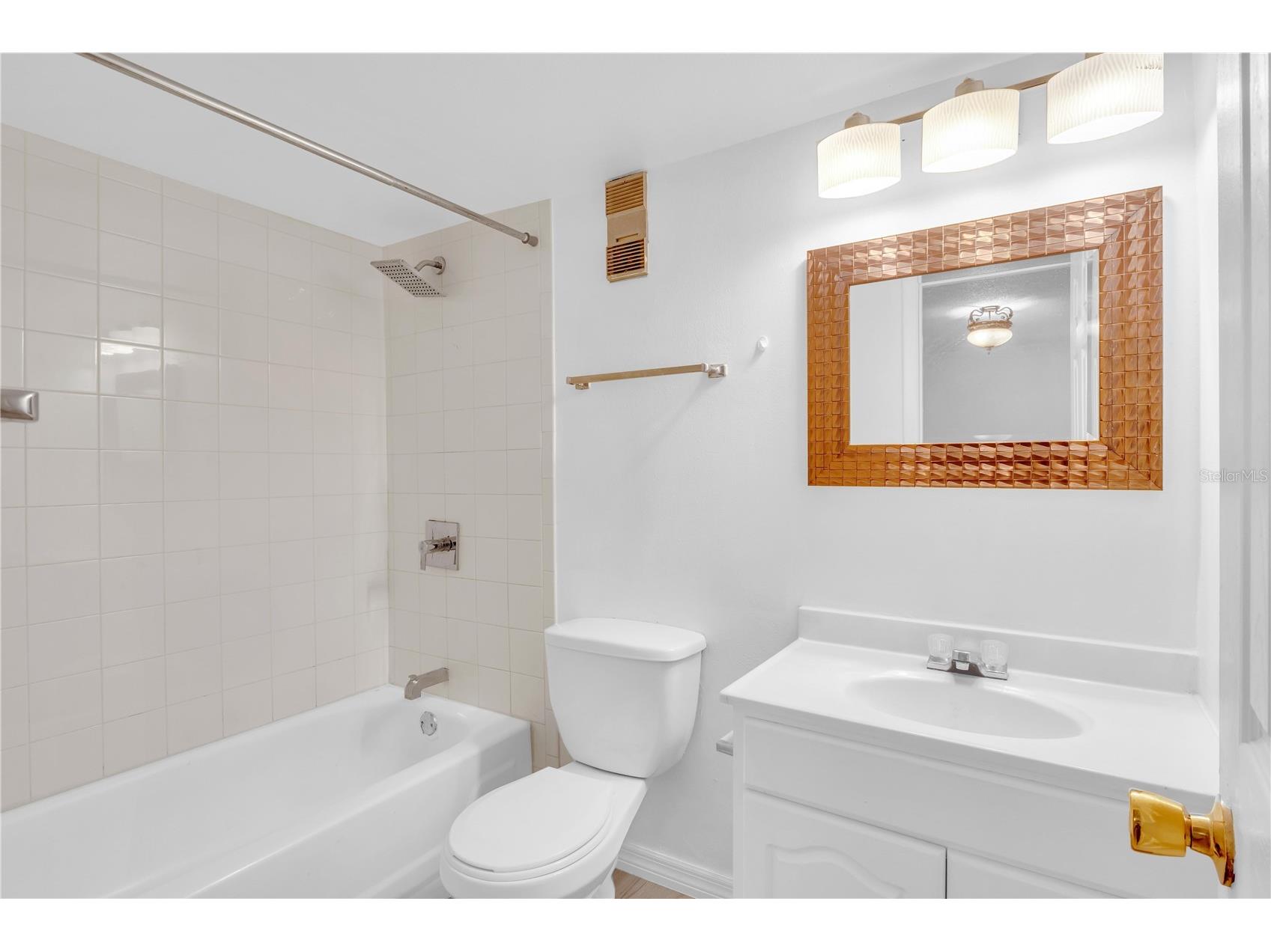 916 Lake Destiny Road #E Altamonte Springs FL 32714 - LAKE DESTINY O6401142 image5