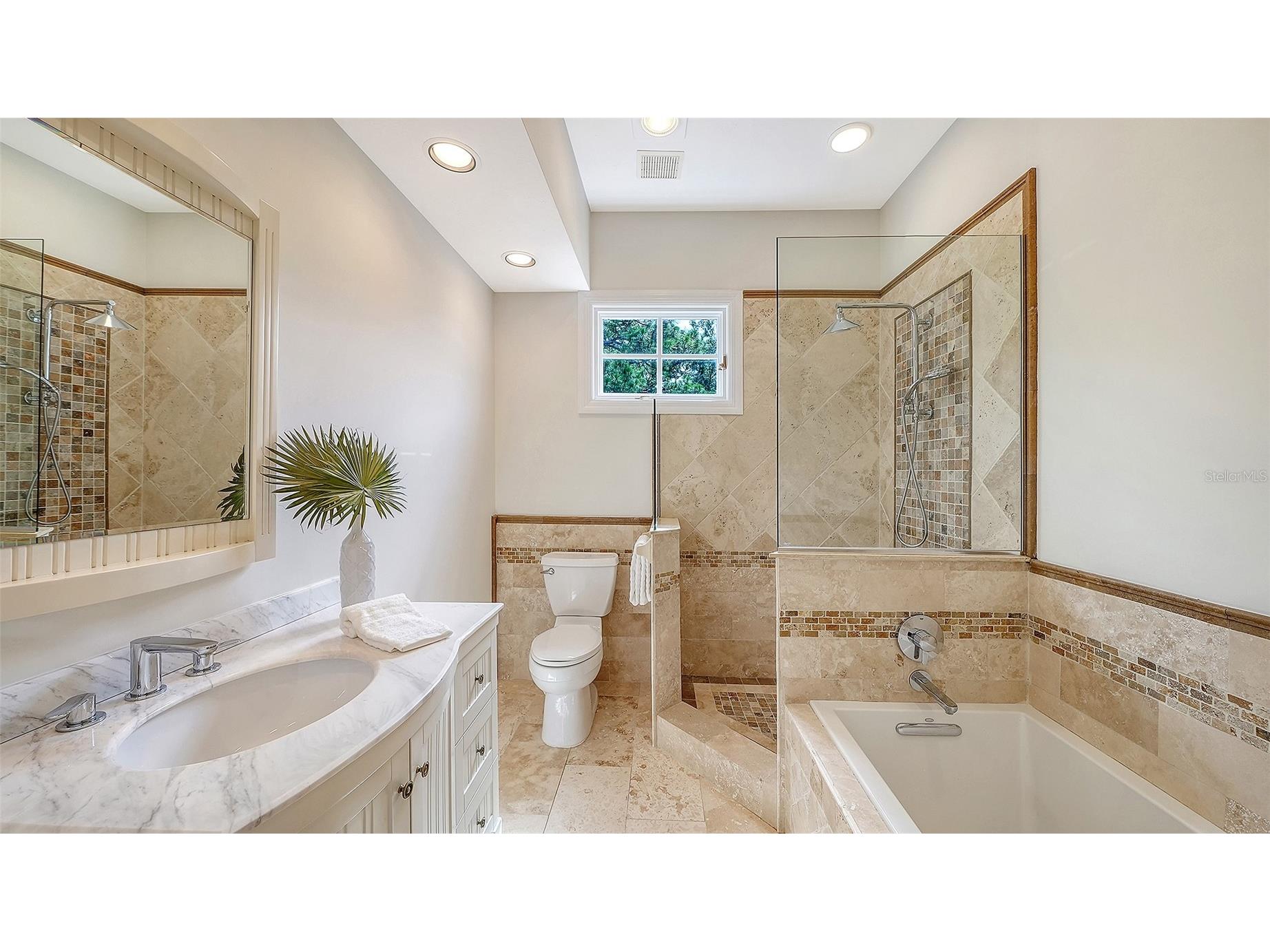 916 Macewen Drive Osprey FL 34229 A4698153 image62