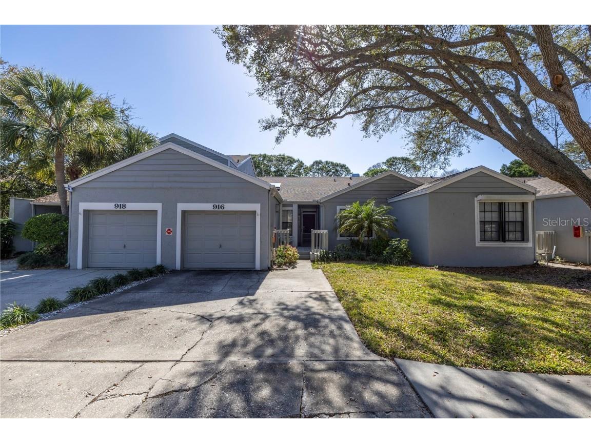 916 Myakka Court NE Saint Petersburg FL 33702 U8228758 image1