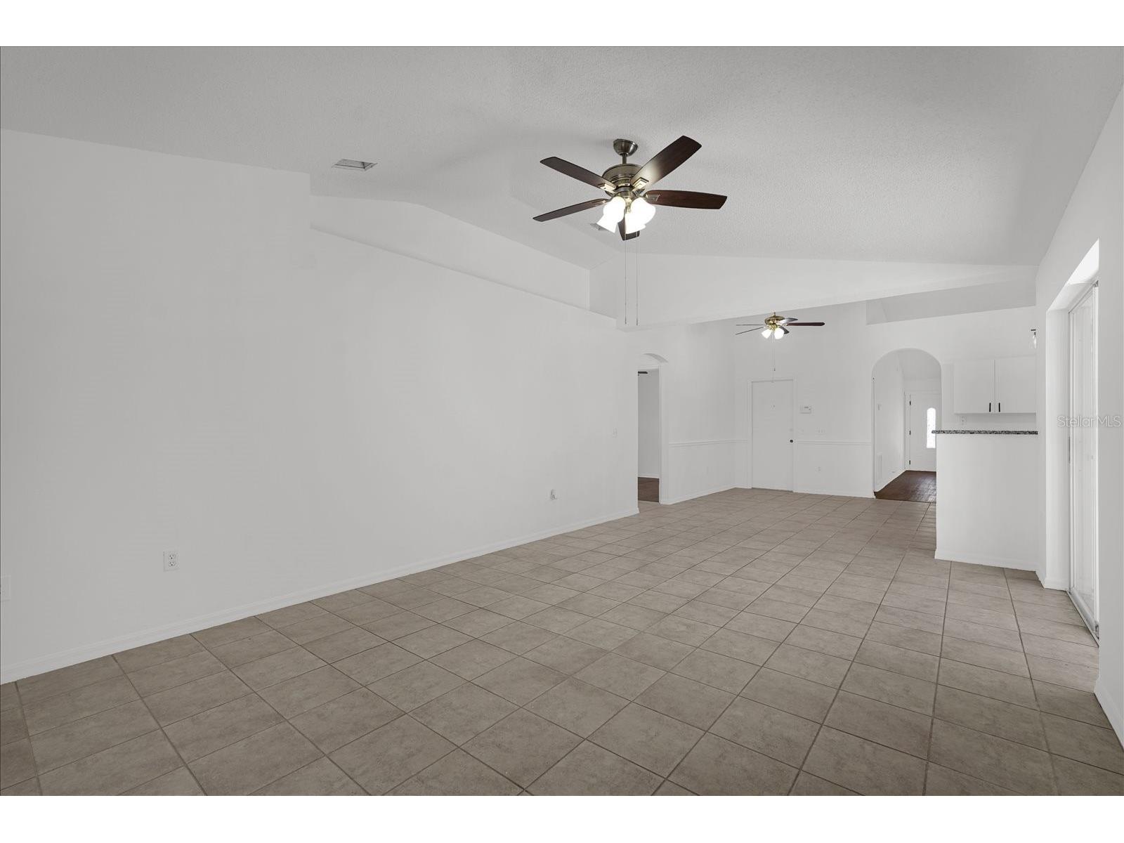 916 Nancy Court Kissimmee FL 34759 V4946526 image33