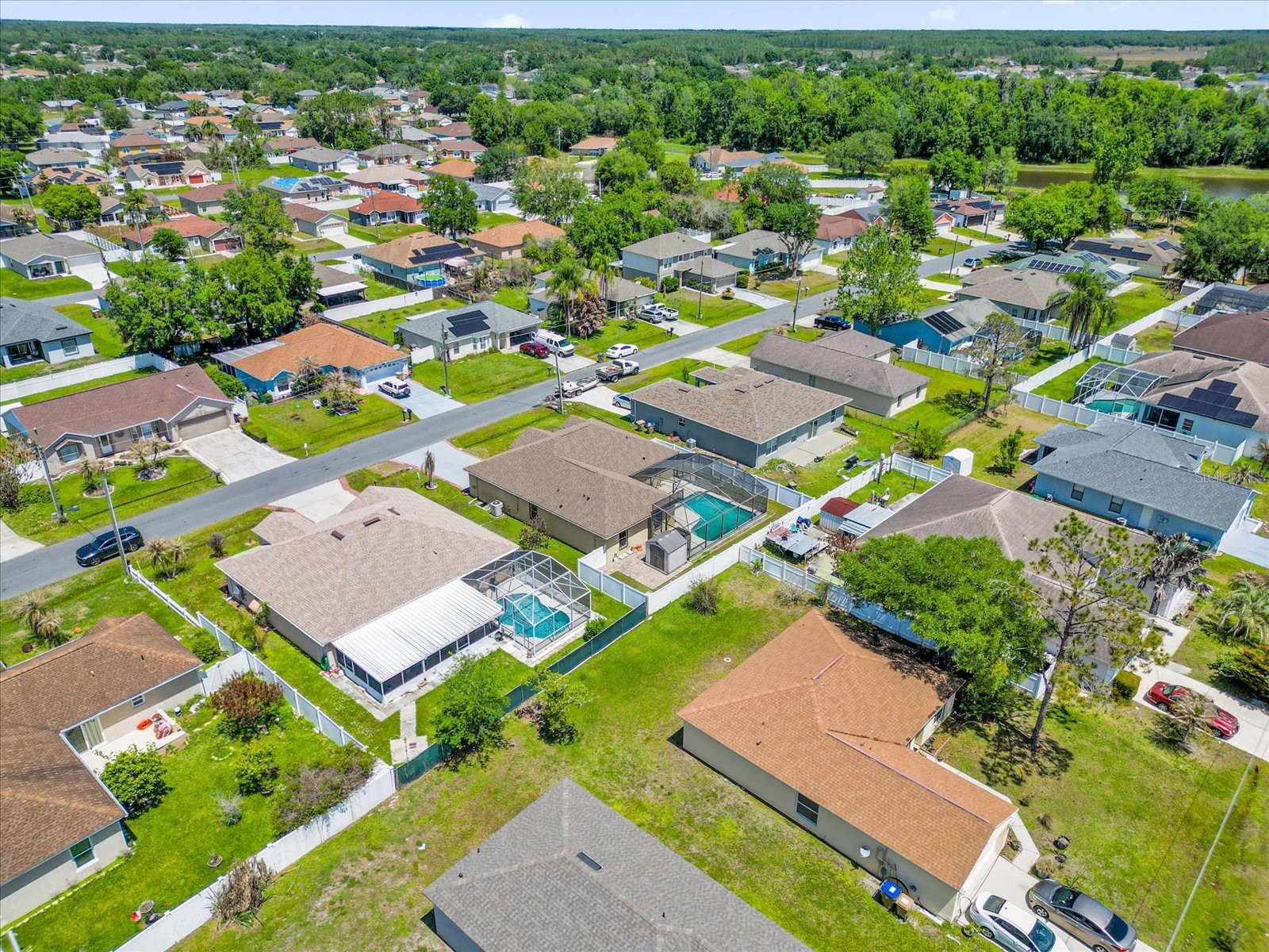 916 Nancy Court Kissimmee FL 34759 V4946526 image43