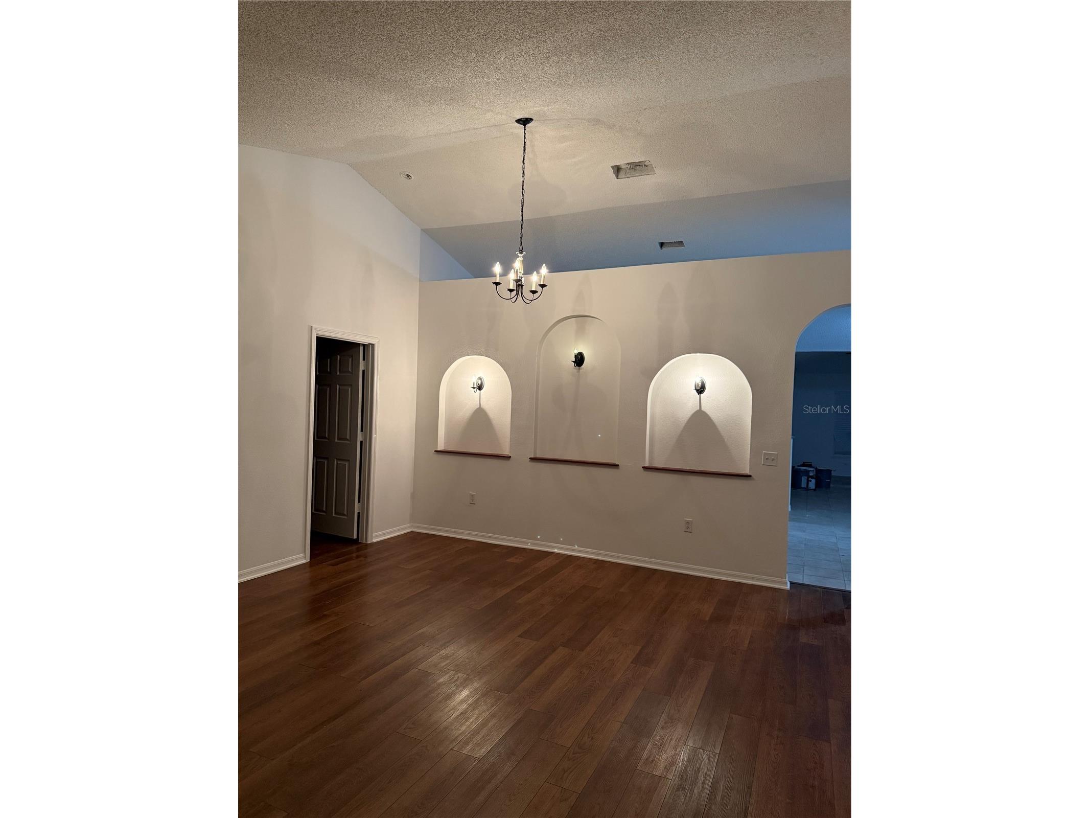 916 Nancy Court Kissimmee FL 34759 V4946526 image6