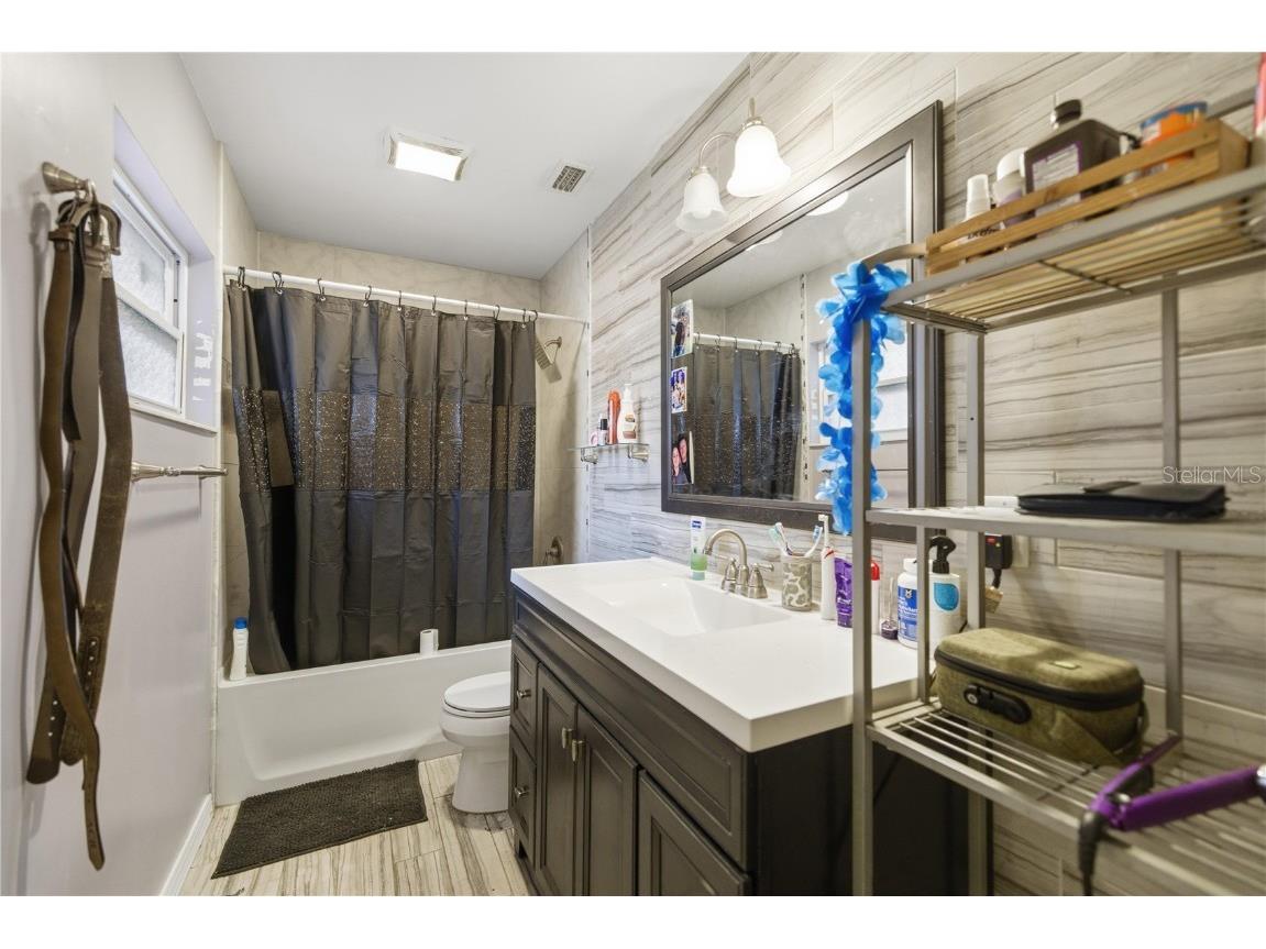 916 NE 28th Avenue Ocala FL 34470 OM715177 image26