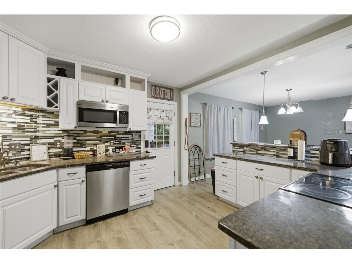 916 NE 28th Avenue Ocala FL 34470 OM715177 image4