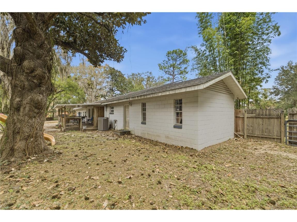 916 NE 28th Avenue Ocala FL 34470 OM715177 image8