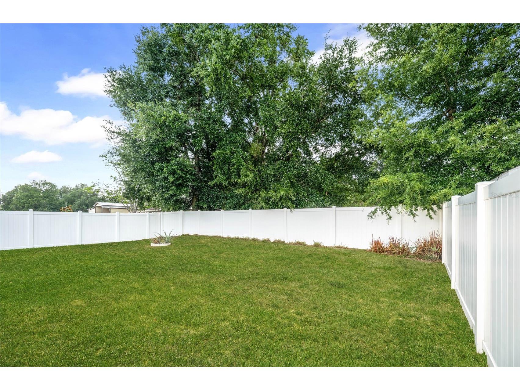 916 Orleans Drive Eagle Lake FL 33839 TB8508646 image18