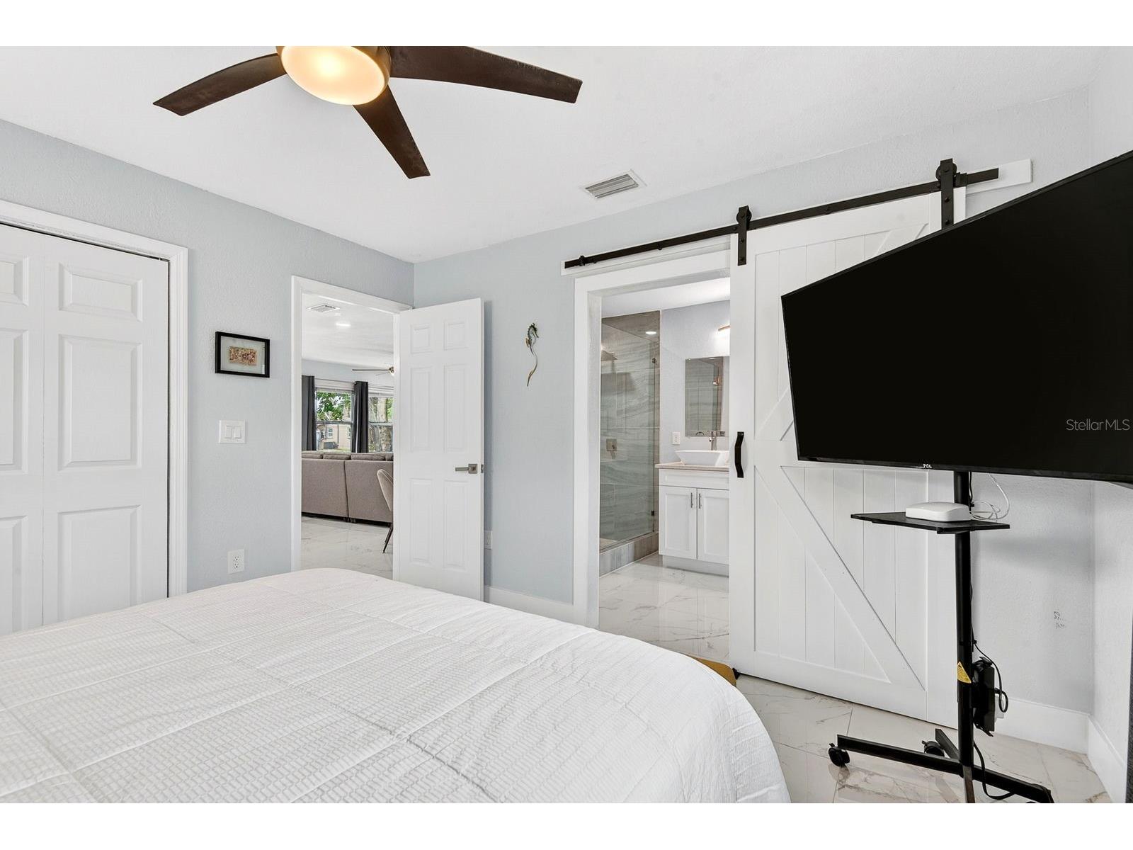 916 Pattison Avenue Sarasota FL 34237 A4693771 image28