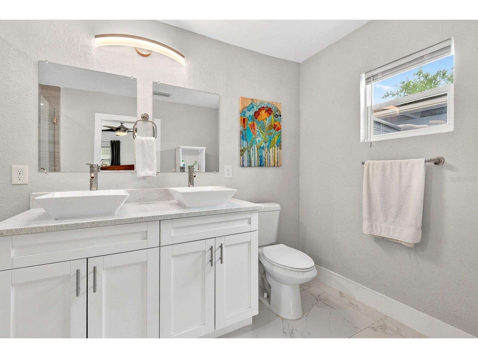 916 Pattison Avenue Sarasota FL 34237 A4693771 image32