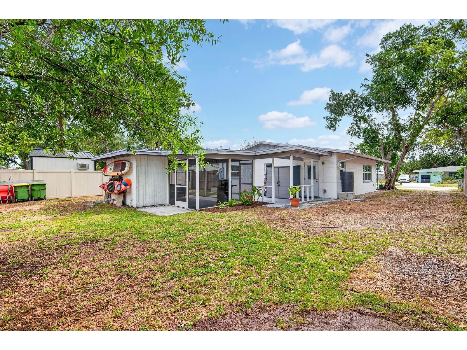 916 Pattison Avenue Sarasota FL 34237 A4693771 image37