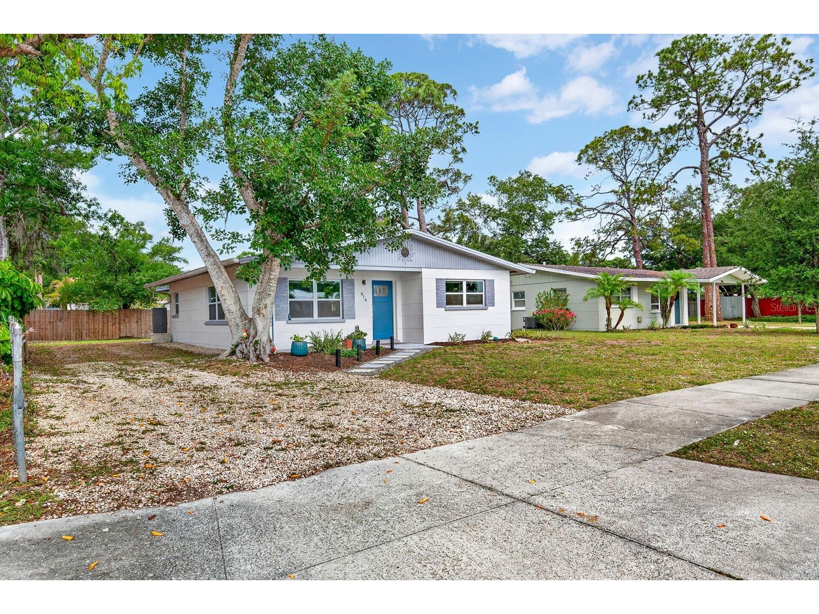 916 Pattison Avenue Sarasota FL 34237 A4693771 image4