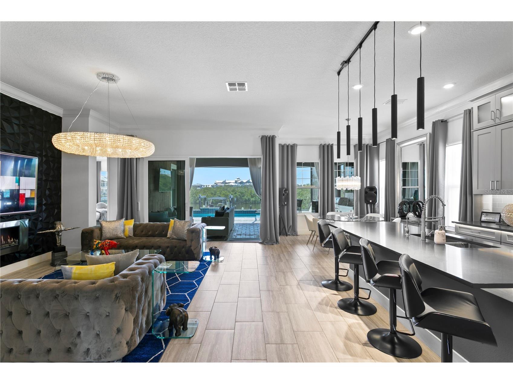 916 Seagrape Drive Ruskin FL 33570 TB8488564 image8