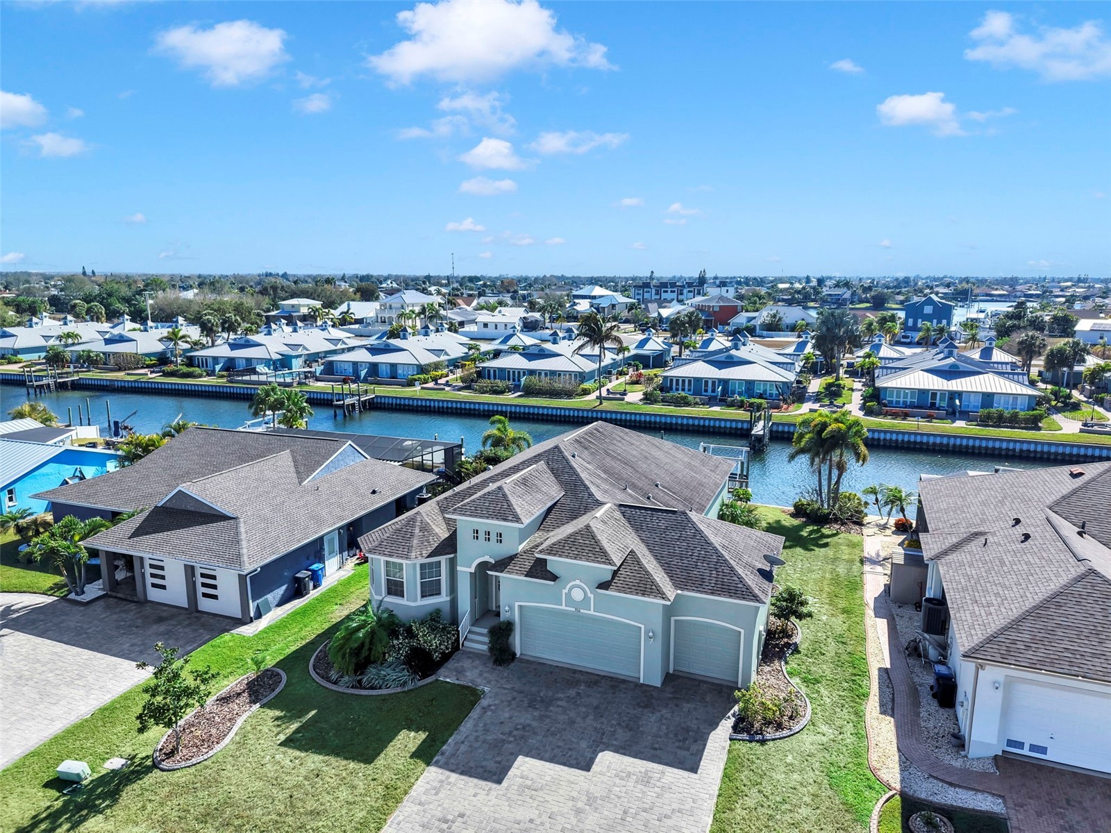 916 Spindle Palm Way Apollo Beach FL 33572 TB8474317 image2
