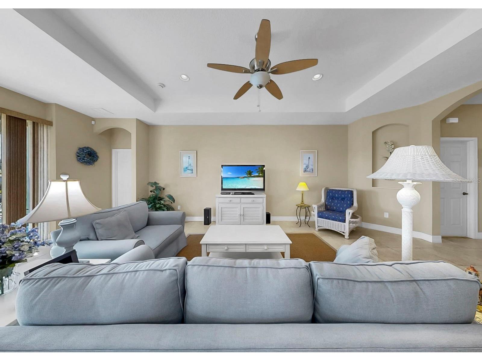 916 Spindle Palm Way Apollo Beach FL 33572 TB8474317 image9