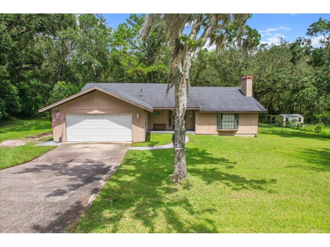916 Whiteway Drive Brooksville FL 34601 W7877264 image1