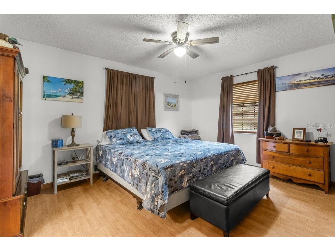 916 Whiteway Drive Brooksville FL 34601 W7877264 image17