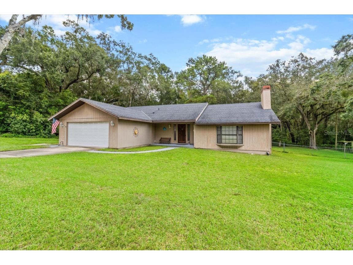 916 Whiteway Drive Brooksville FL 34601 W7877264 image3