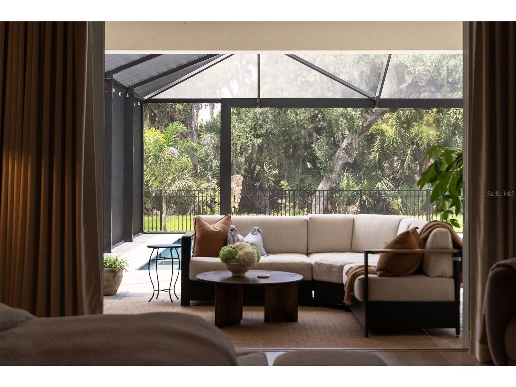 9161 Radiant Circle Sarasota FL 34241 A4697845 image33