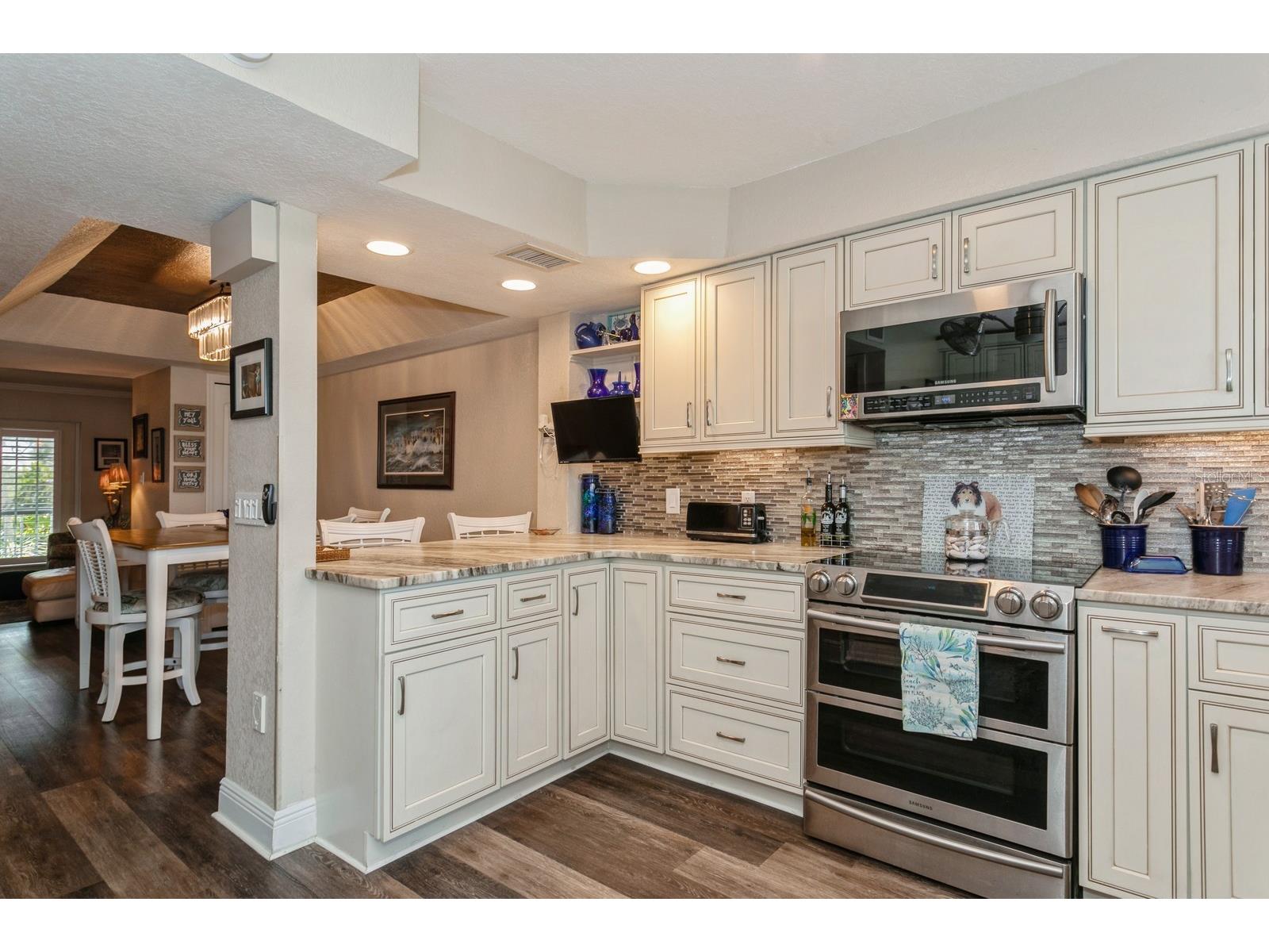 9166 Blind Pass Road Saint Pete Beach FL 33706 U8241634 image8