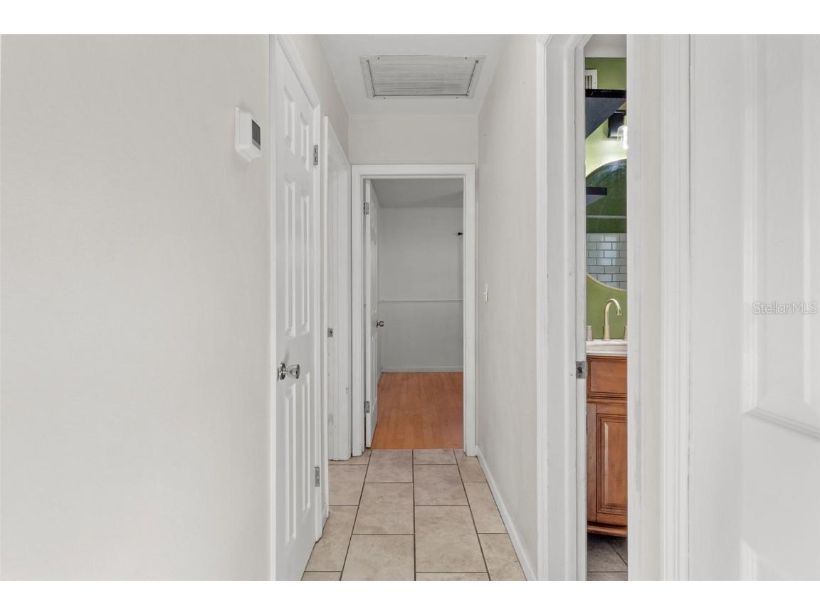 9167 108th Street Seminole FL 33772 TB8331532 image13