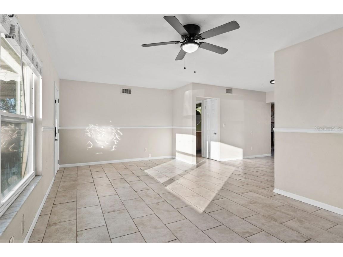 9167 108th Street Seminole FL 33772 TB8331532 image6