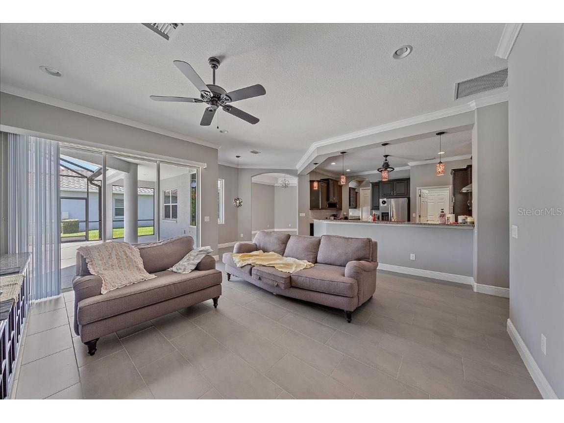 917 145th Street Circle NE Bradenton FL 34212 A4650908 image12