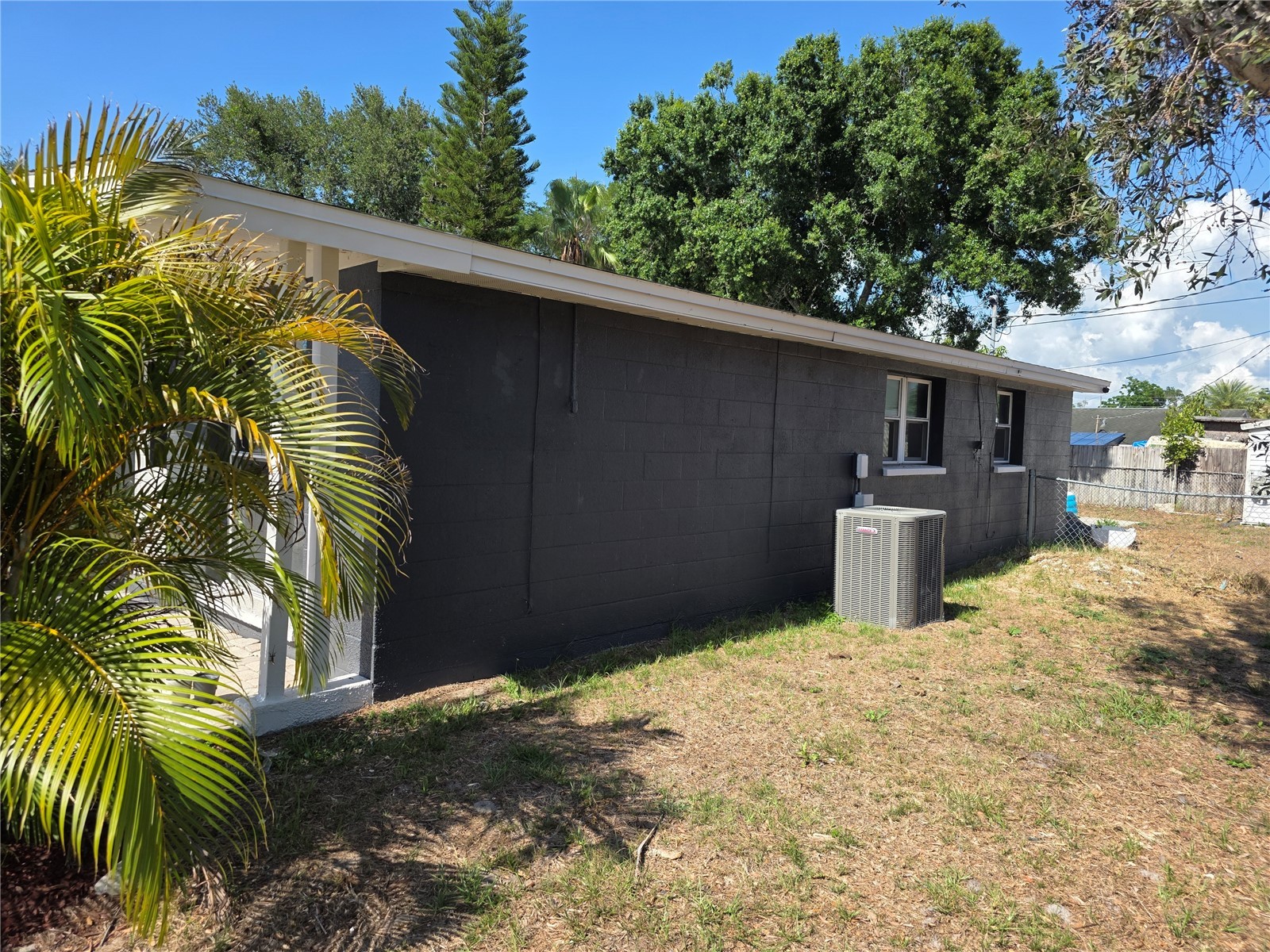 917 27th Street E Bradenton FL 34208 A4696251 image3