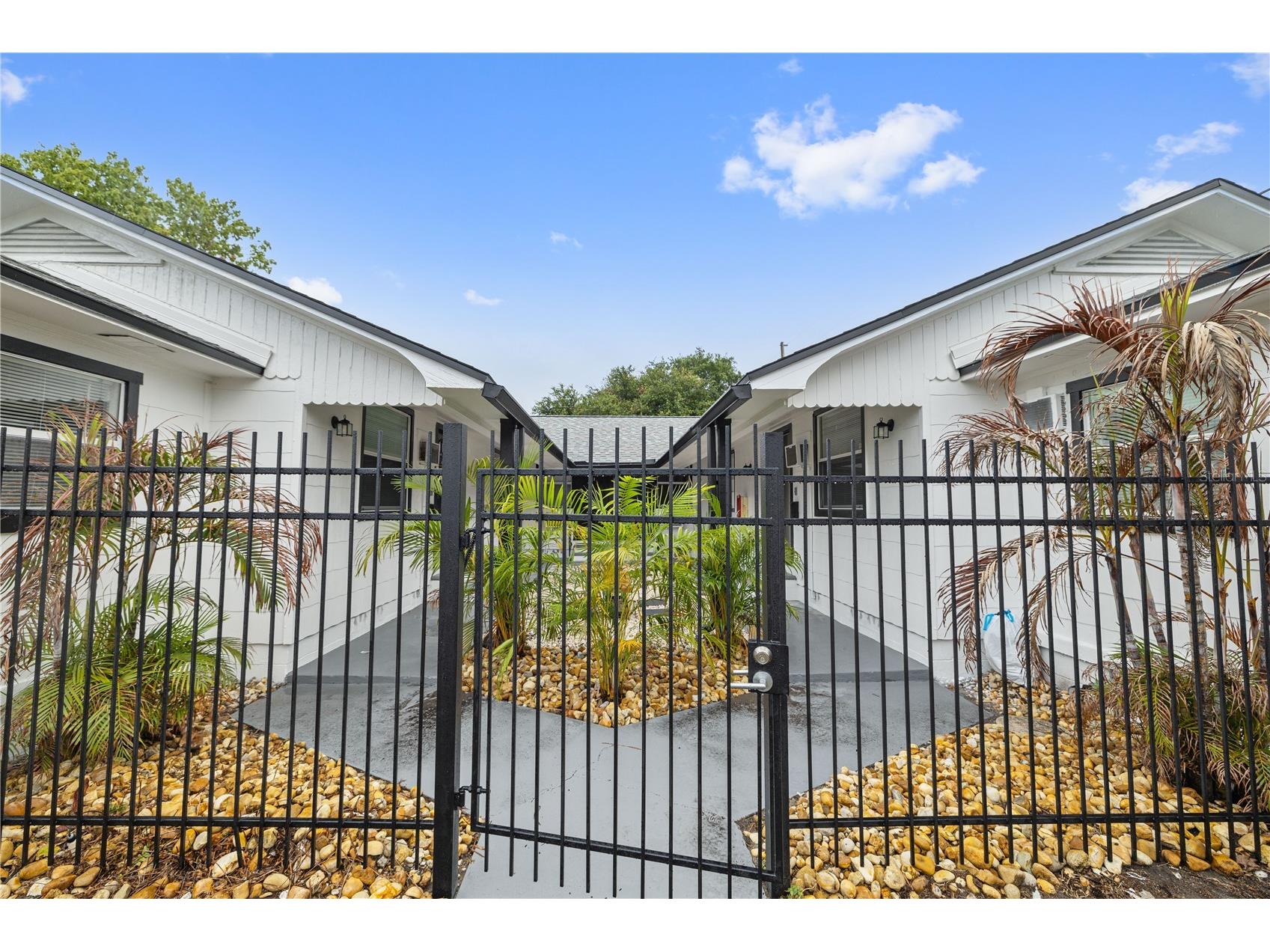 917 30th Avenue N #4 Saint Petersburg FL 33704 TB8524940 image1