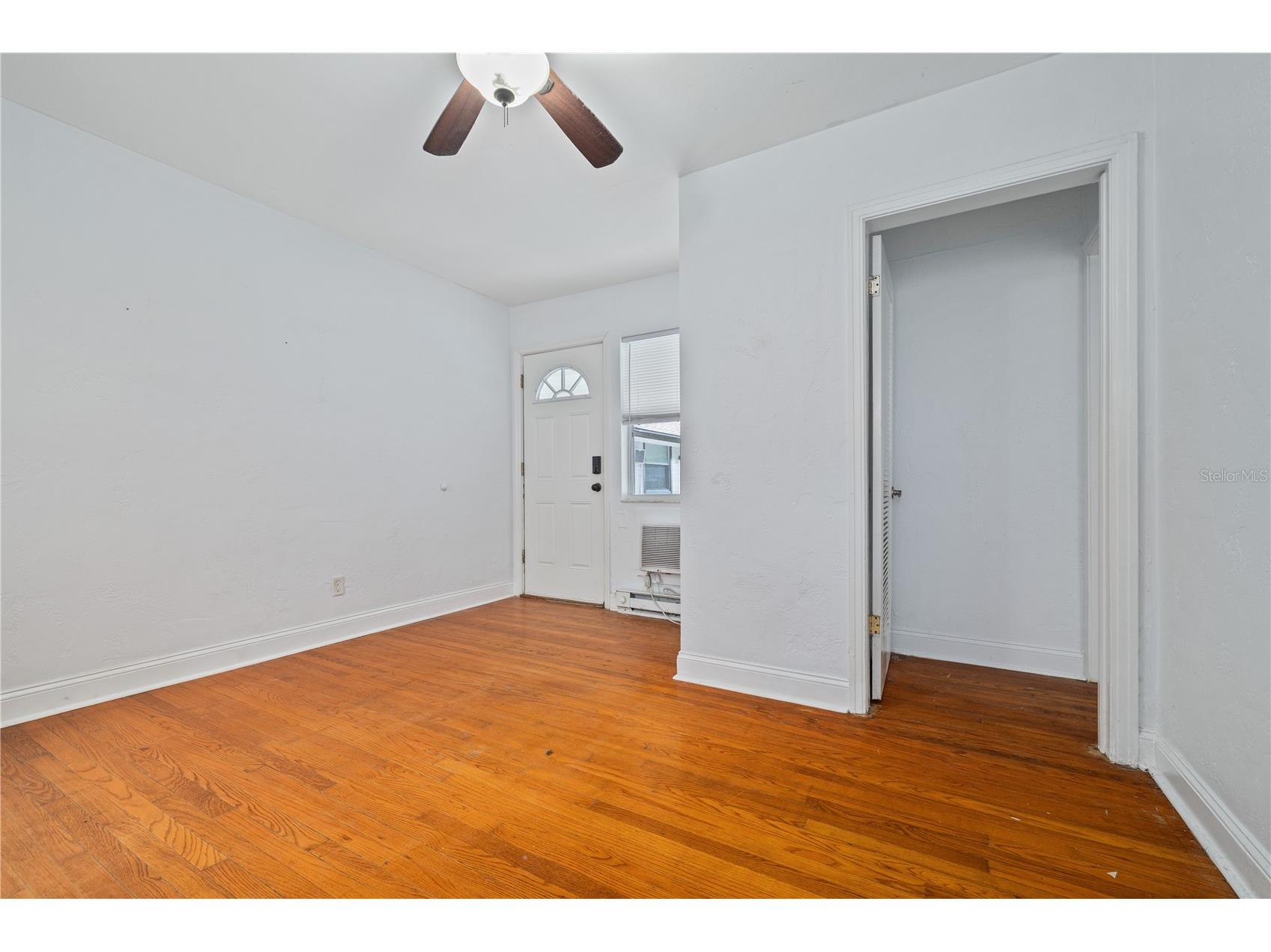 917 30th Avenue N Saint Petersburg FL 33704 TB8513746 image4