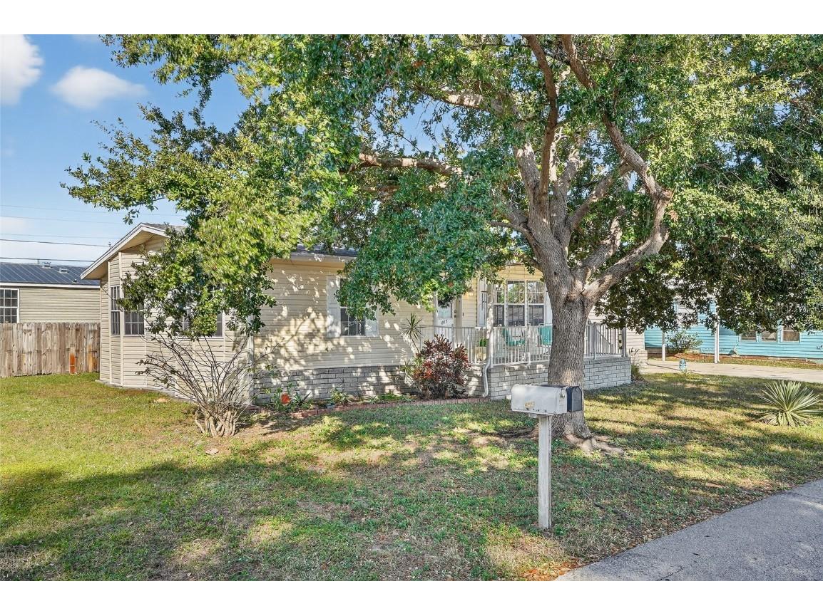 917 50th Avenue Terrace W Bradenton FL 34207 TB8459379 image3