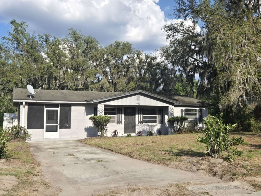 917 Adamson Court Lake Alfred FL 33850 TB8380370 image1