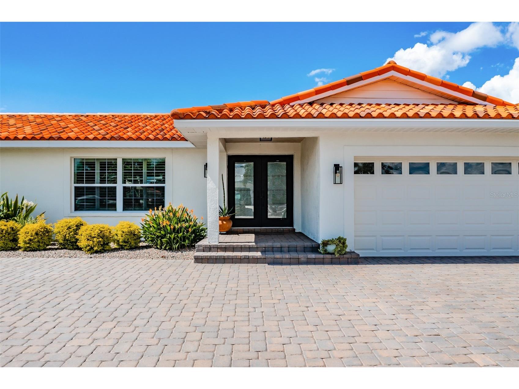 917 Chipaway Drive Apollo Beach FL 33572 TB8464740 image1