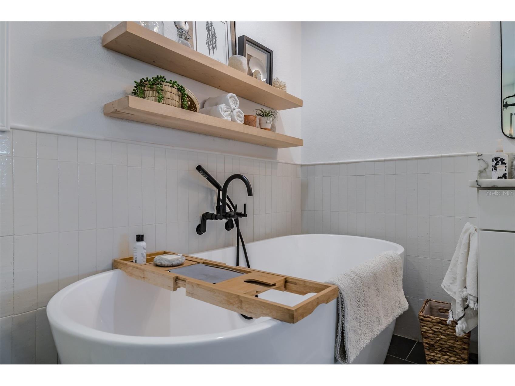 917 Chipaway Drive Apollo Beach FL 33572 TB8464740 image27