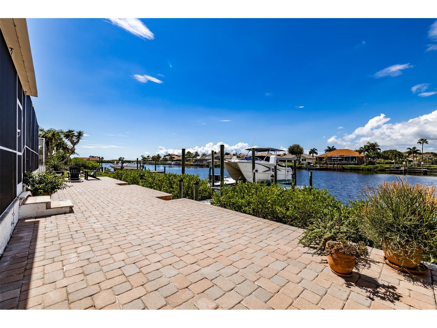 917 Chipaway Drive Apollo Beach FL 33572 TB8464740 image49