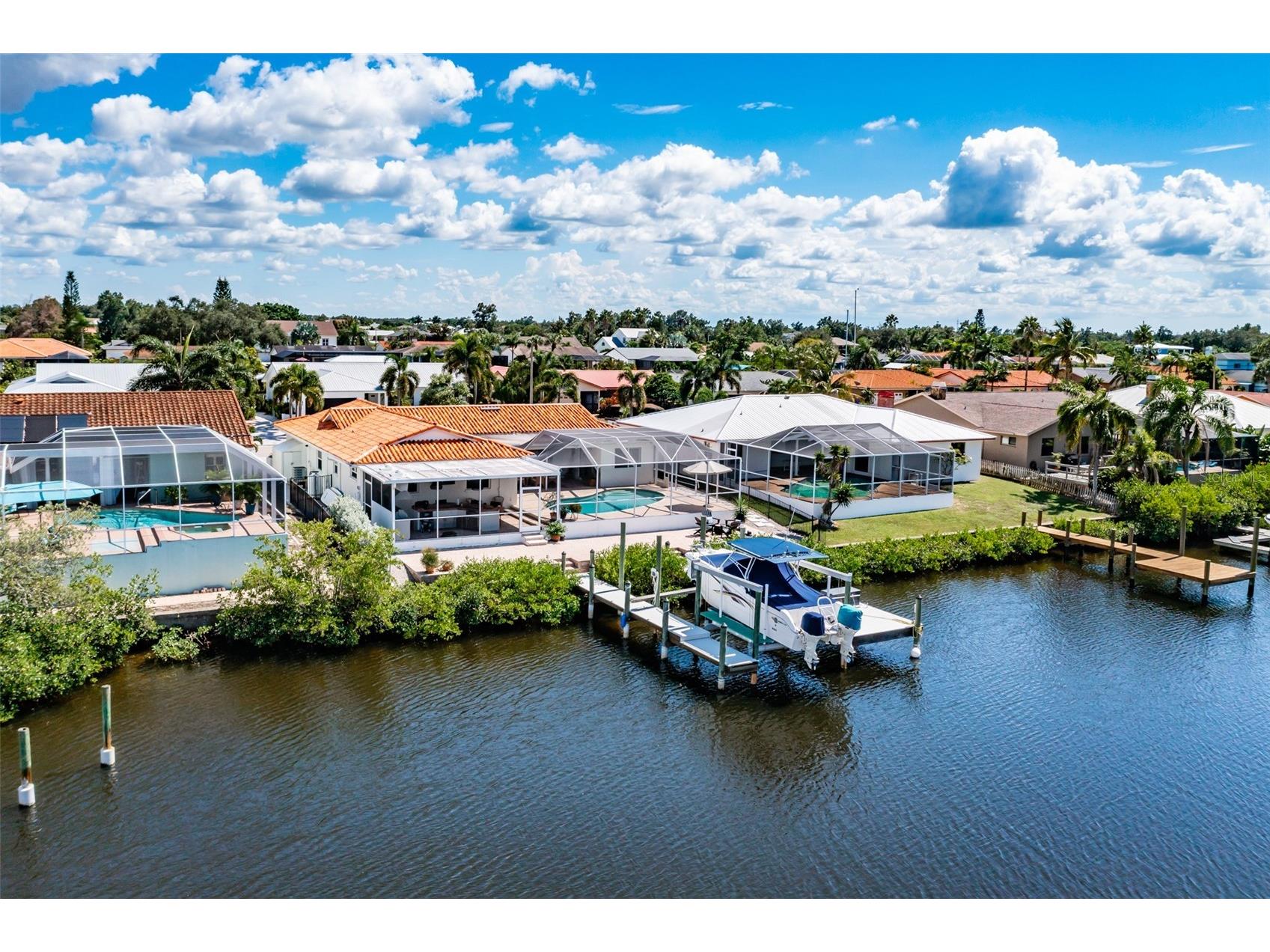917 Chipaway Drive Apollo Beach FL 33572 TB8464740 image54