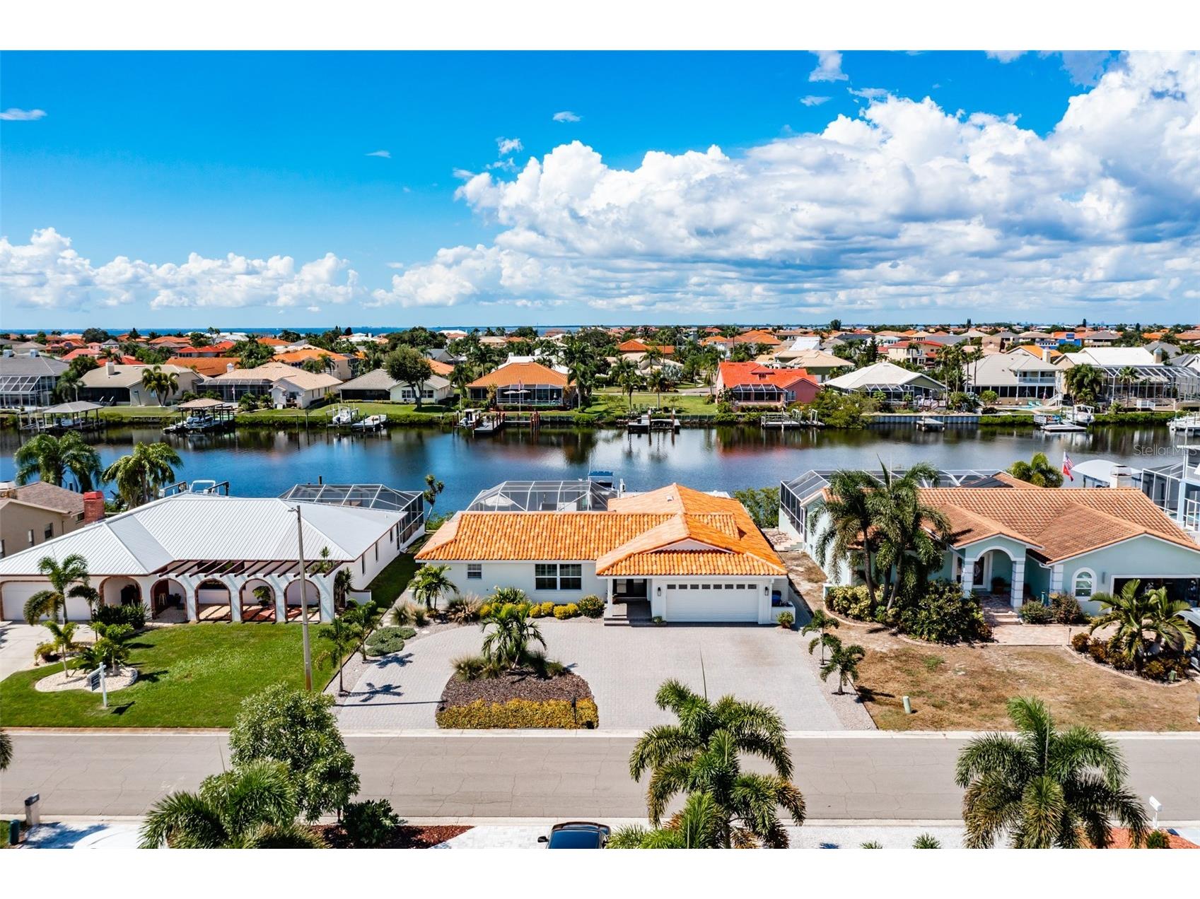 917 Chipaway Drive Apollo Beach FL 33572 TB8464740 image6