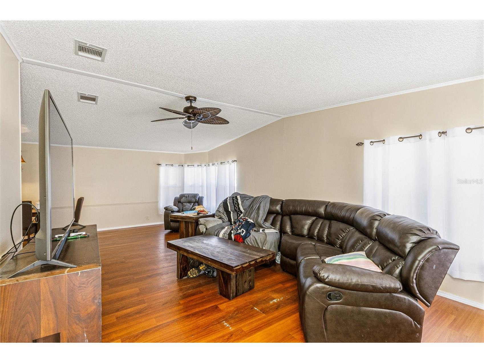 917 Cypress Street Sebastian FL 32976 O6394466 image16