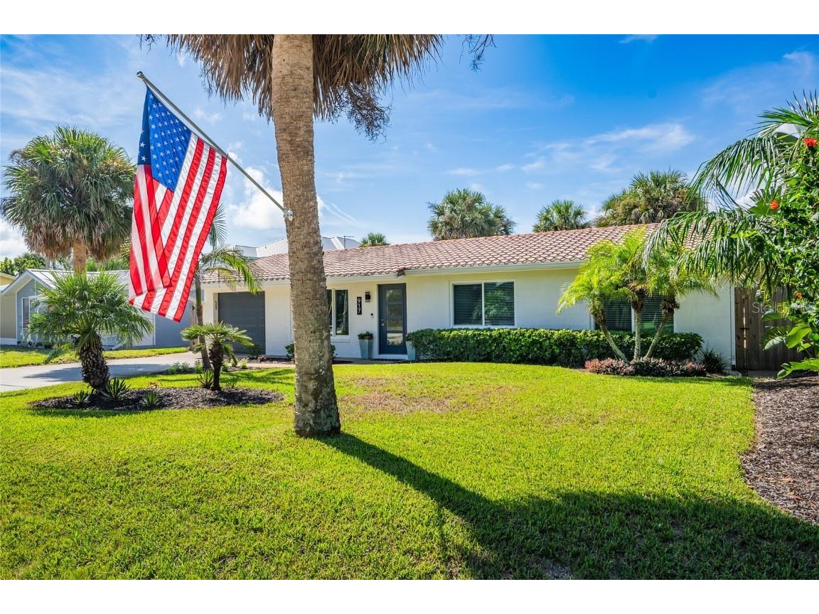 917 E 1st Avenue New Smyrna Beach FL 32169 NS1082479 image1
