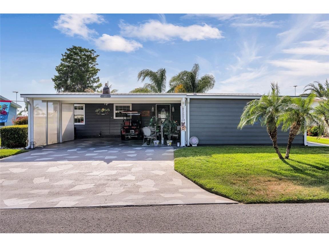 917 Hilltop Road Tavares FL 32778 G5069501 image1