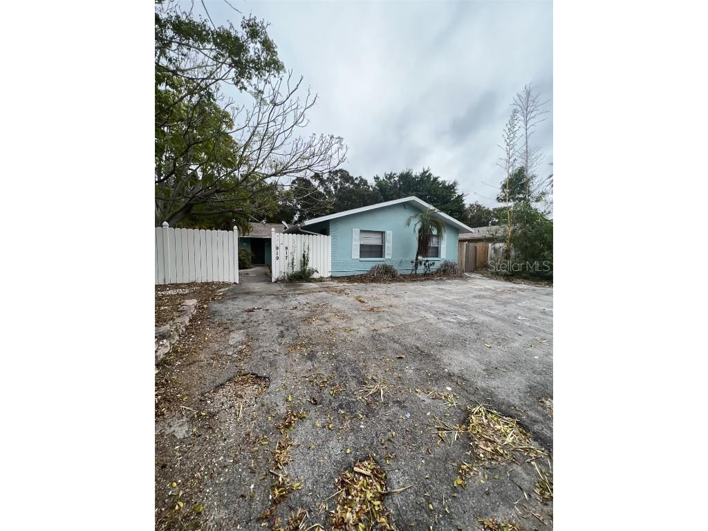 917 Lake Palms Drive Largo FL 33771 T3486305 image1