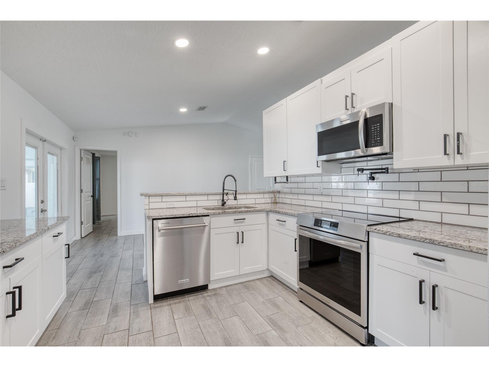 917 Stage Street Palm Bay FL 32909 V4946827 image14