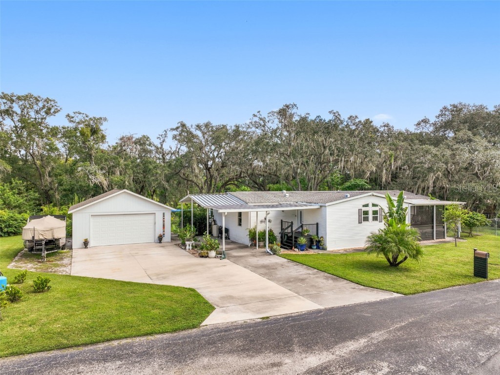 9171 Wood Terrace Drive Tampa FL 33637 U8214574 image1