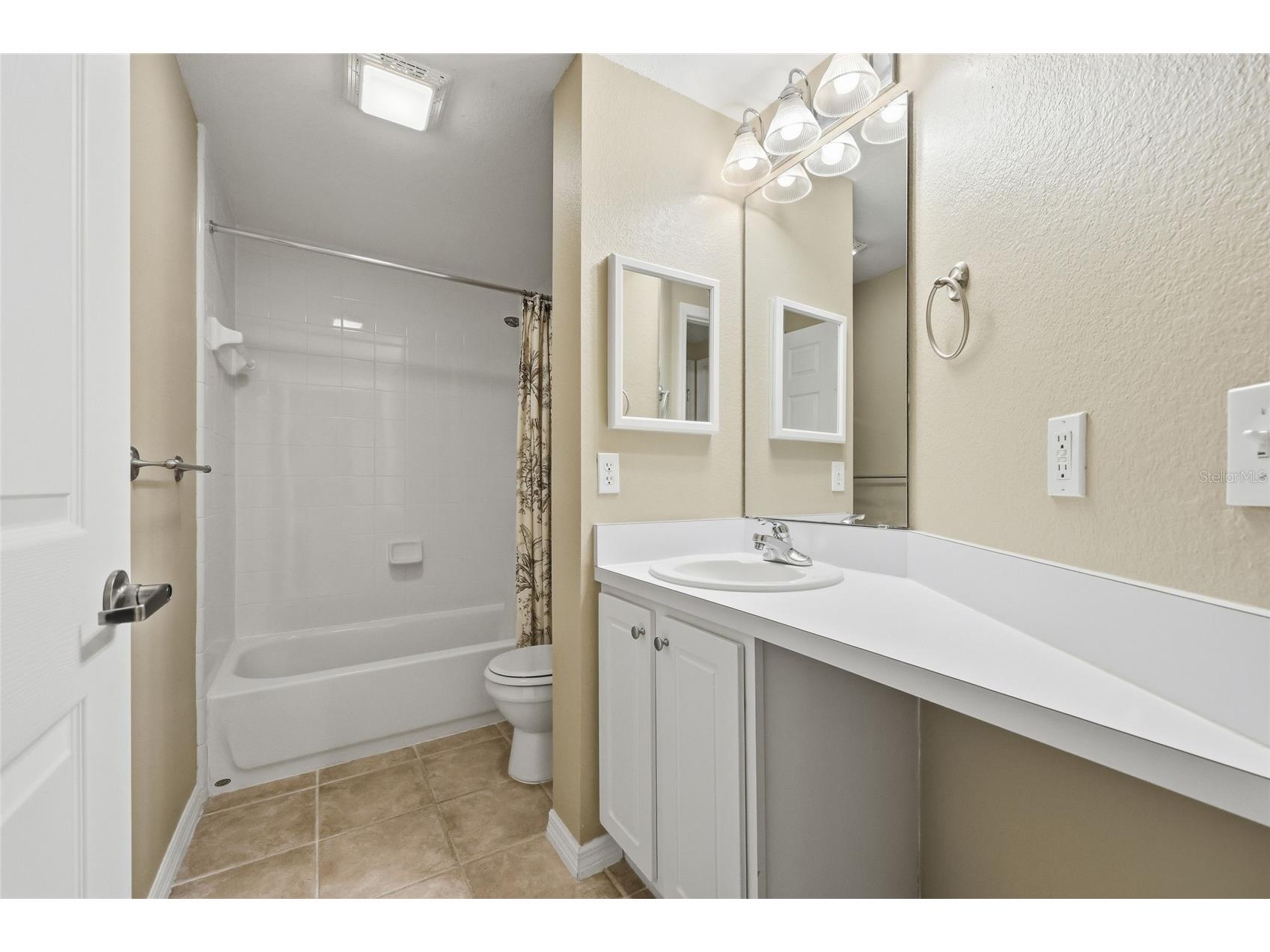 9172 SW 52nd Road #103 Gainesville FL 32608 GC539404 image17