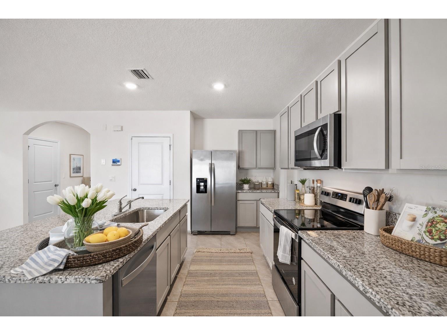 9176 Forge Breeze Loop Wesley Chapel FL 33545 TB8471691 image14