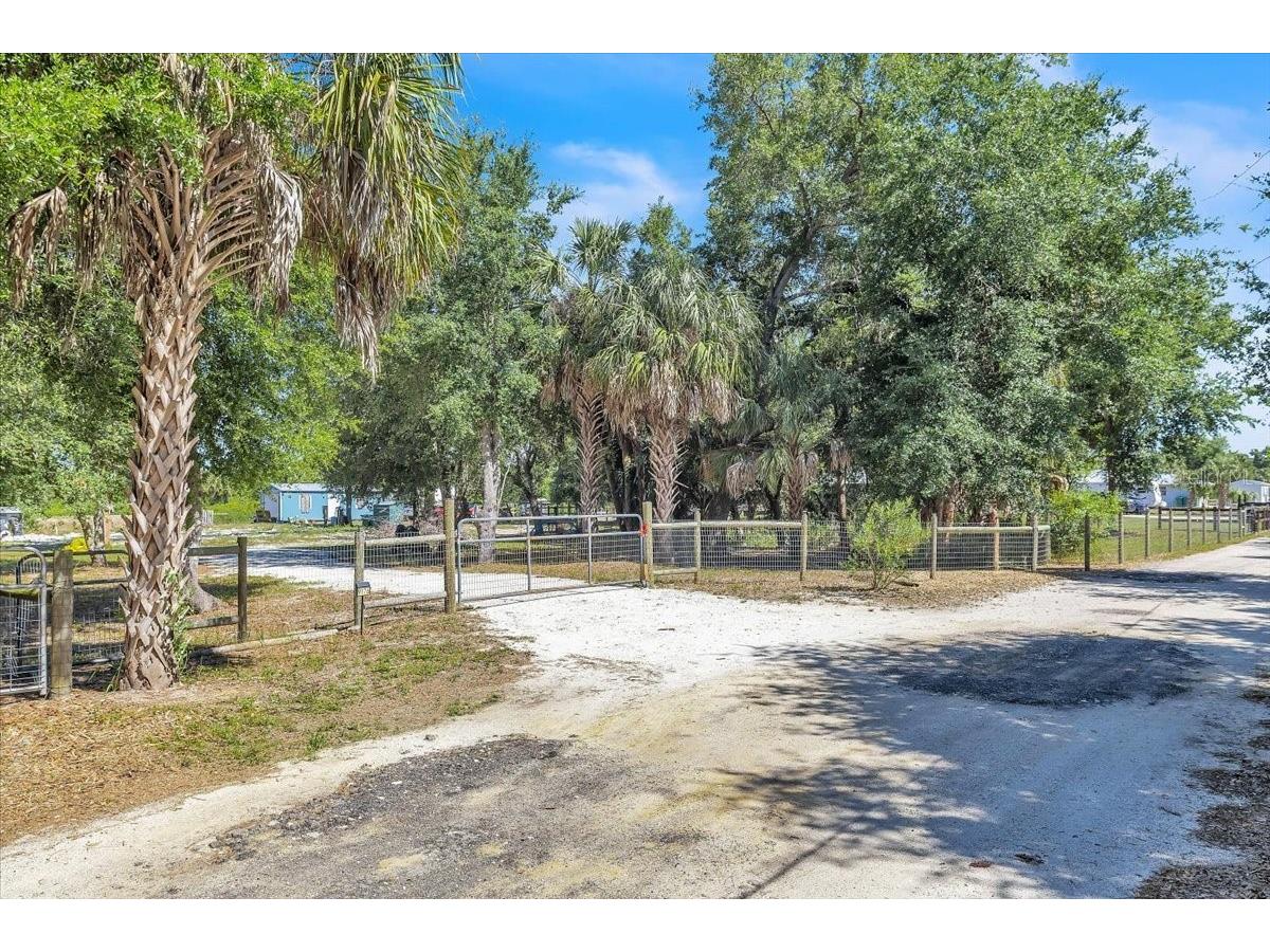 9176 Grove Boulevard Punta Gorda FL 33982 C7526467 image1