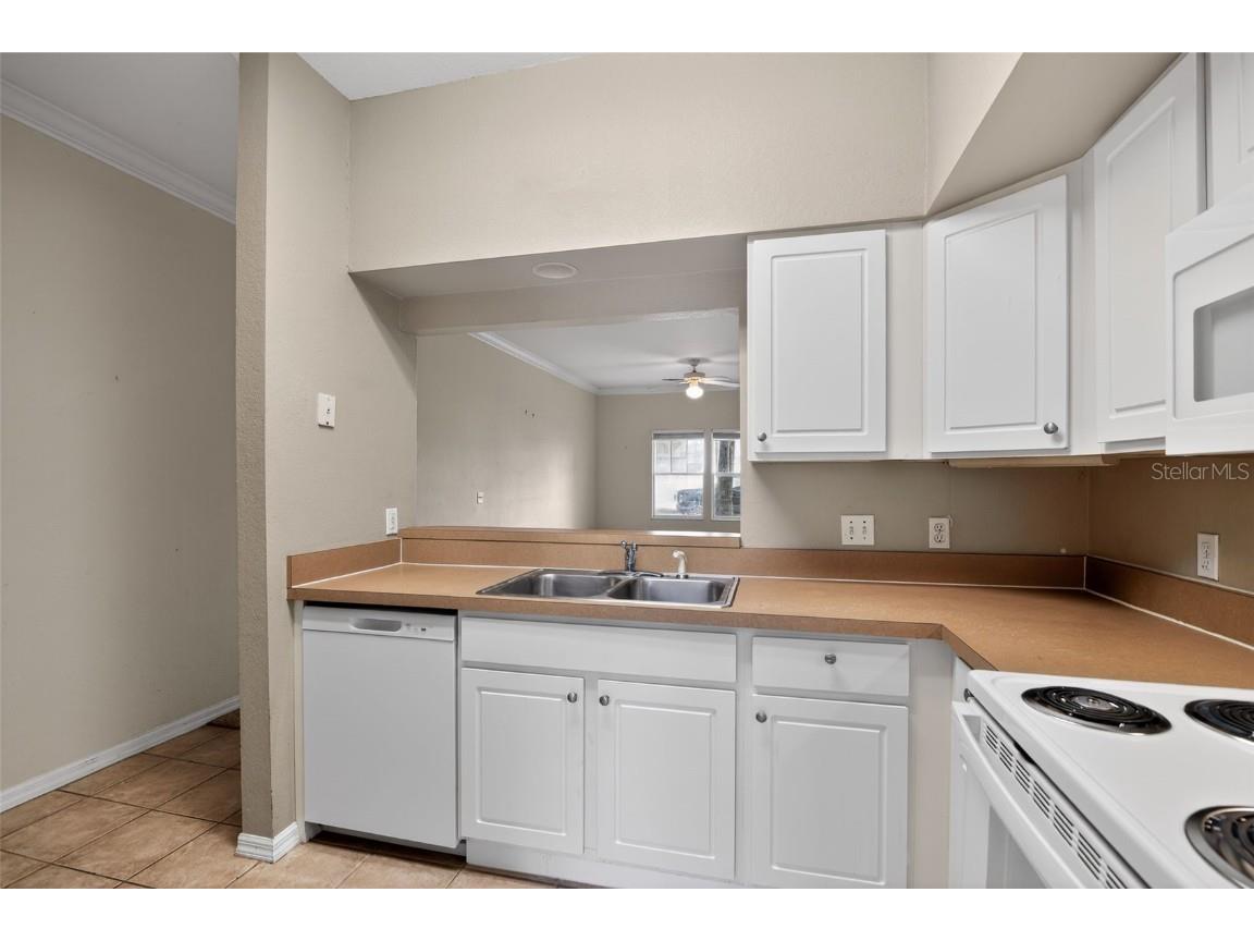 9177 SW 52nd Road #E-102 Gainesville FL 32608 O6365779 image16