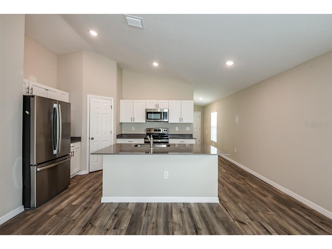 9178 Shadow Valley Lane Zephyrhills FL 33541 TB8447264 image4